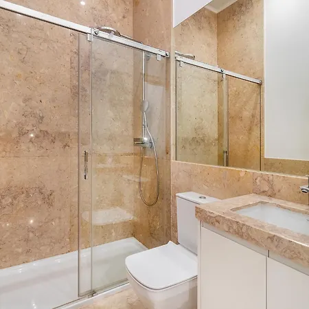 Whome Elegant In Lisbons Historic Downtown Apartman *