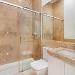 Whome Elegant In Lisbons Historic Downtown Διαμέρισμα *